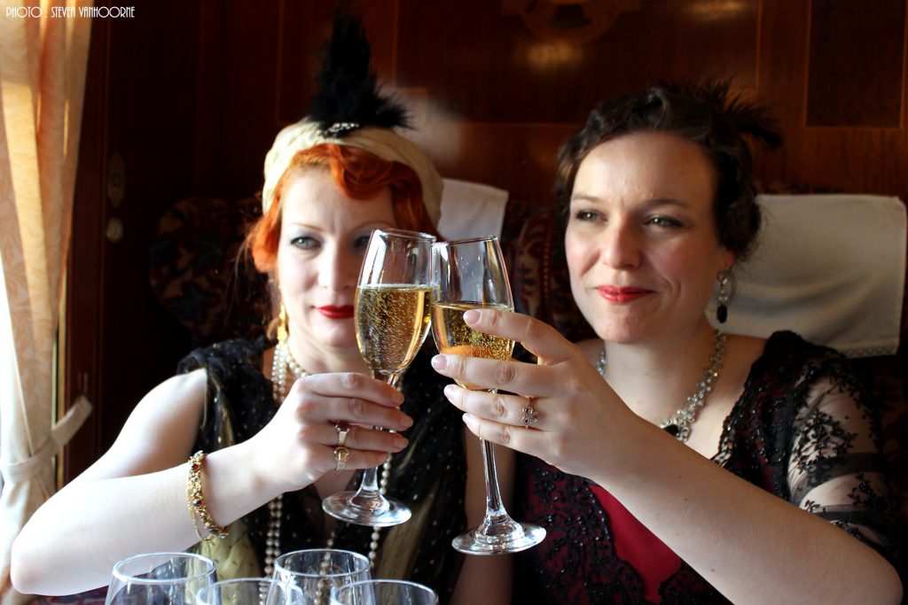 10_ 1912 aperitif
